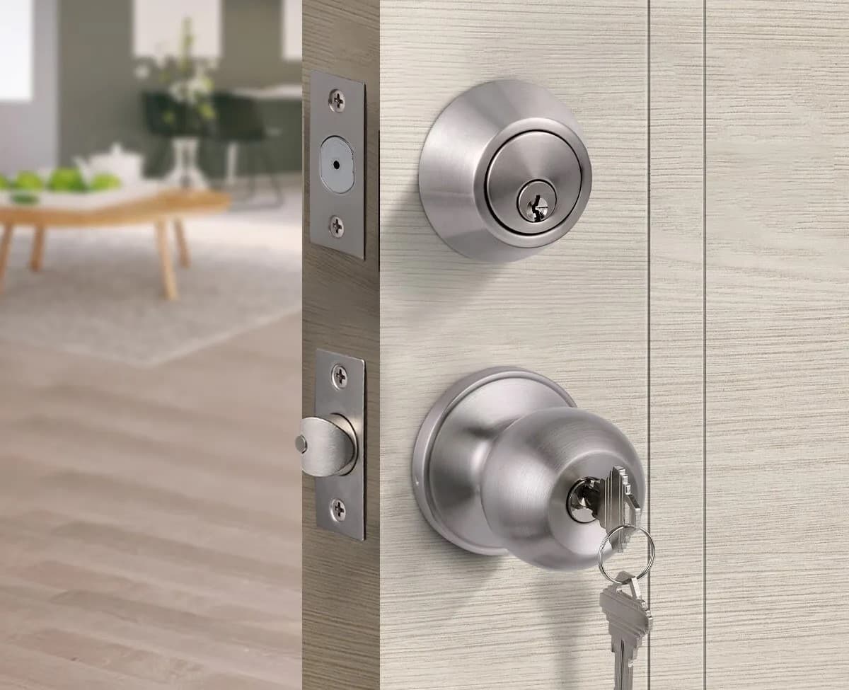 Deadbolt Lock